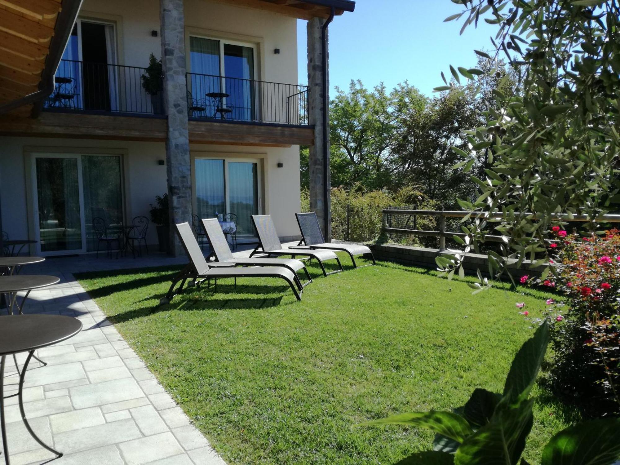 Relais Colle San Giorgio Bed and Breakfast Bardolino Eksteriør billede
